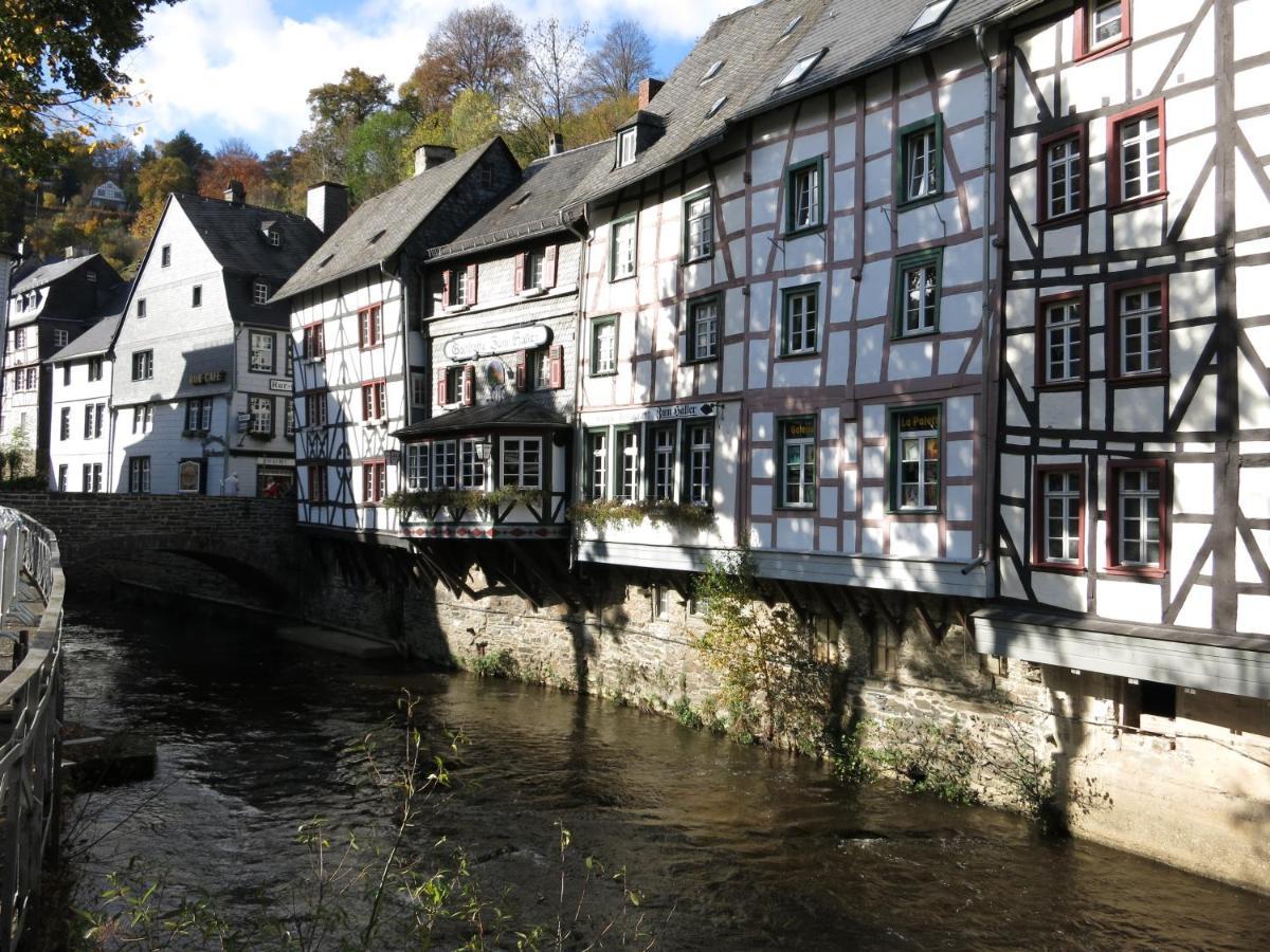 Historisches Haus Im Herzen Von Monschau Zewnętrze zdjęcie