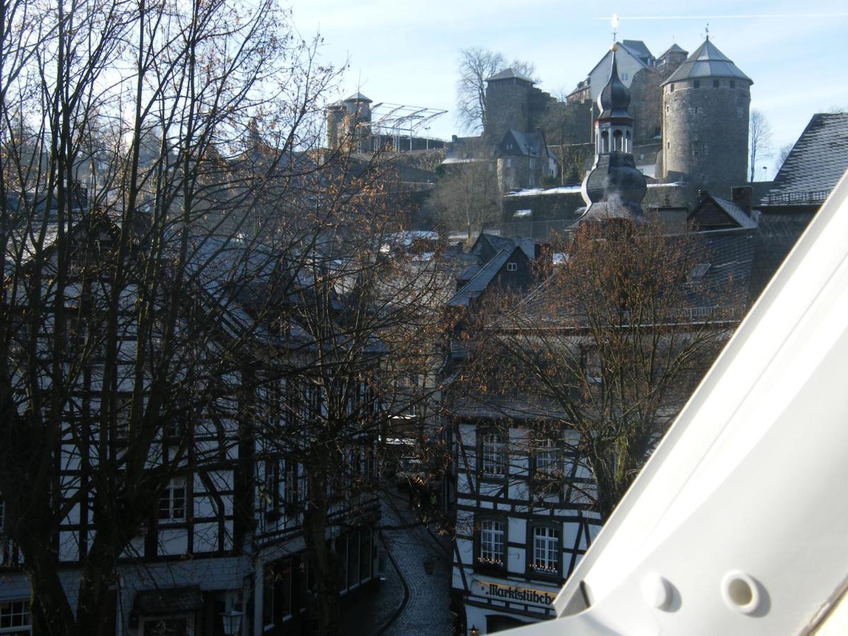 Historisches Haus Im Herzen Von Monschau Zewnętrze zdjęcie