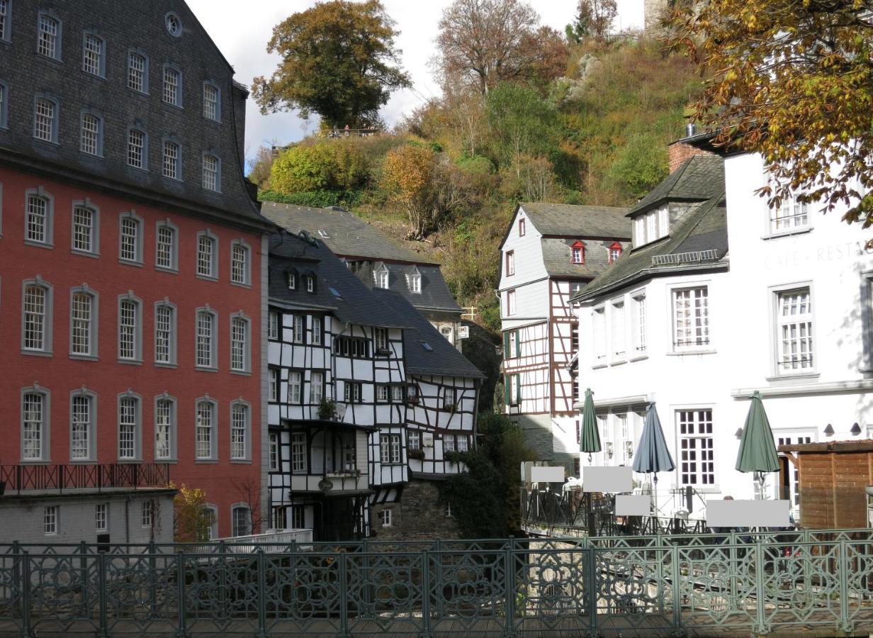 Historisches Haus Im Herzen Von Monschau Zewnętrze zdjęcie
