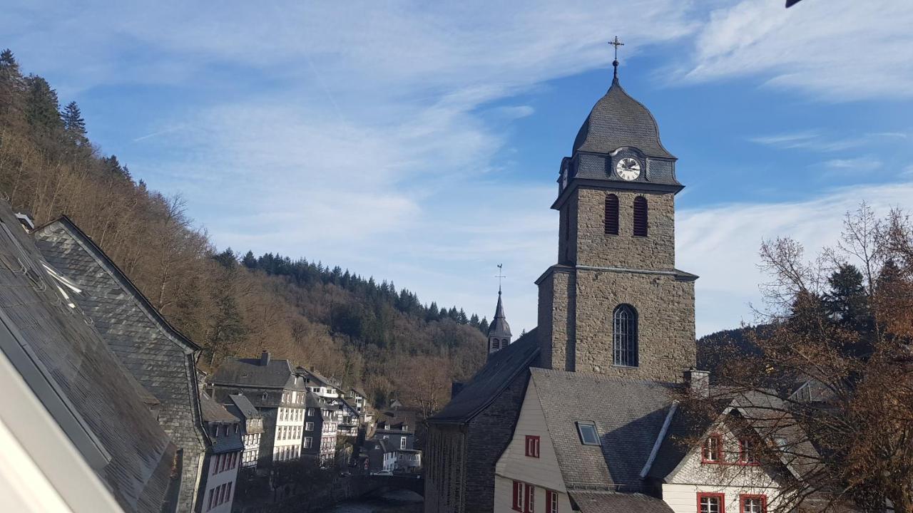 Historisches Haus Im Herzen Von Monschau Zewnętrze zdjęcie