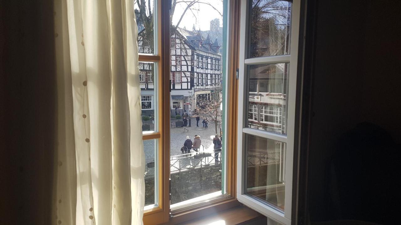 Historisches Haus Im Herzen Von Monschau Zewnętrze zdjęcie