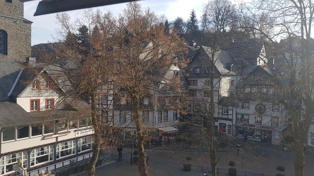 Historisches Haus Im Herzen Von Monschau Zewnętrze zdjęcie