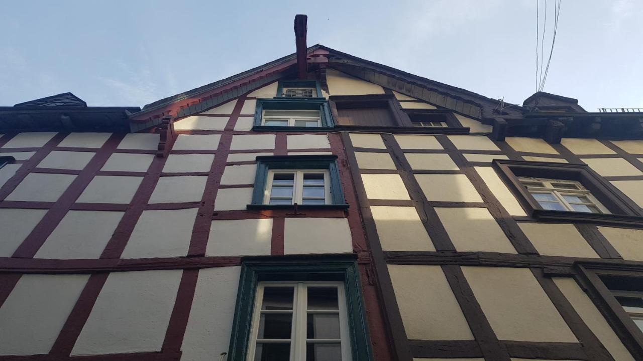 Historisches Haus Im Herzen Von Monschau Zewnętrze zdjęcie